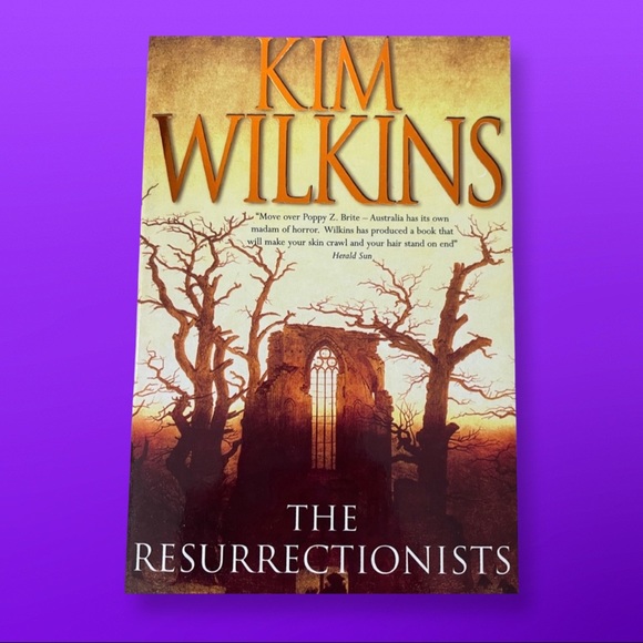 Book - The resurrectionist. - Picture 1 of 3
